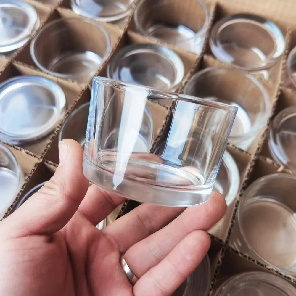 balení 35ml skleněných dóz na svíčky