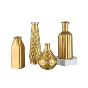 goldene Blumenvase