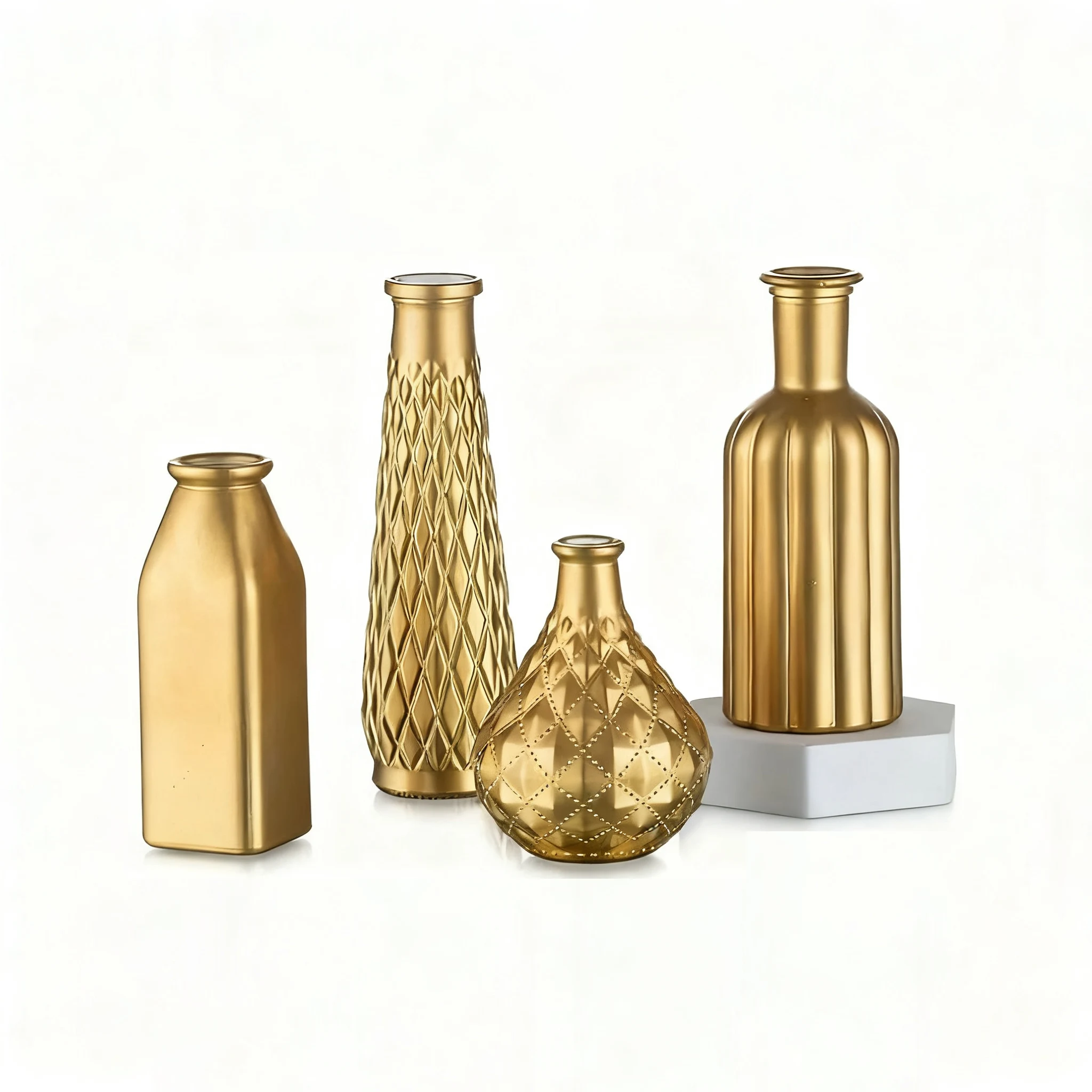 gold flower vase